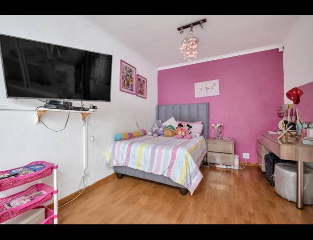 3 BEDROOM HOUSE FOR SALE IN WENDYWOOD